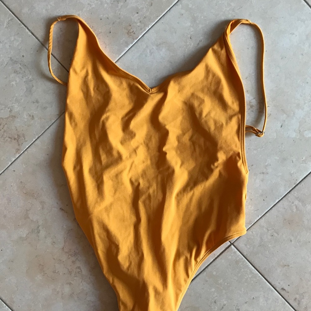 H and M one piece swimsuit